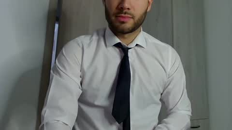 Snapshot of justynxxx1 chatting on 02-25-25, 05:41 Justin online show from 02-25-25, 05:41