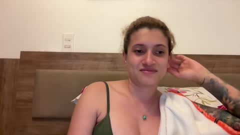 Snapshot of juviablondie chatting on 03-06-25, 12:54 Juvia online show from 03-06-25, 12:54