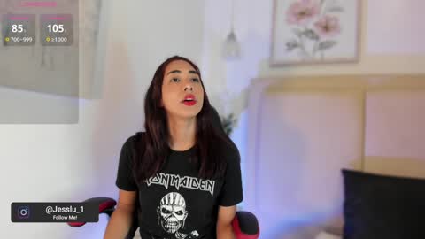 Snapshot of jvenuss chatting on 02-06-25, 07:40 ees 3 online show from 02-06-25, 07:40