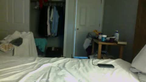 J and Sugar snap pea online show from 02-23-26, 11:57