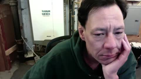 Snapshot of jy123abcd chatting on 02-08-25, 08:42 tinychinychubby online show from 02-08-25, 08:42