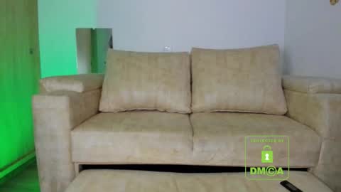 Snapshot of k4ymull3r_ chatting on 09-22-25, 12:34 Kayli online show from 09-22-25, 12:34