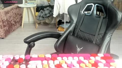 Snapshot of k_and_alice chatting on 04-03-26, 10:35 Alice online show from 04-03-26, 10:35