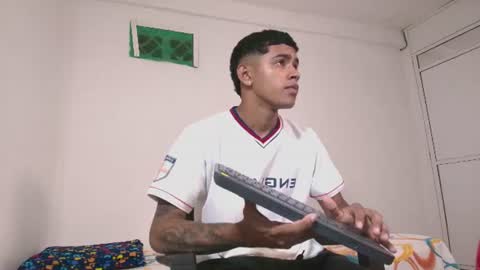 Snapshot of k_florez chatting on 08-04-26, 09:34 k_florez online show from 08-04-26, 09:34