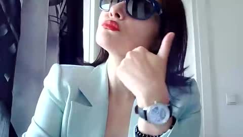 Snapshot of k_queen36 chatting on 10-01-25, 09:37 k_queen36 online show from 10-01-25, 09:37