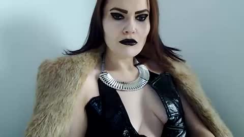 Snapshot of k_queen36 chatting on 01-11-26, 11:59 k_queen36 online show from 01-11-26, 11:59