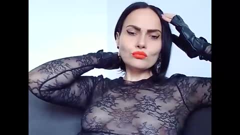 Snapshot of k_queen36 chatting on 06-03-26, 11:24 k_queen36 online show from 06-03-26, 11:24
