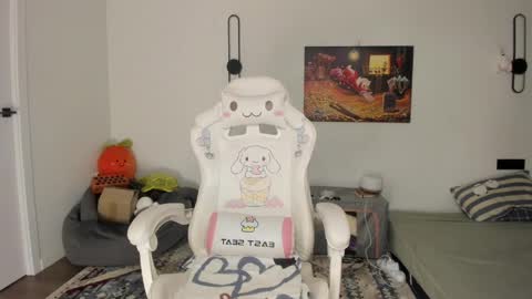 Snapshot of ka00ru_chan chatting on 04-05-26, 02:03 Kaoru online show from 04-05-26, 02:03