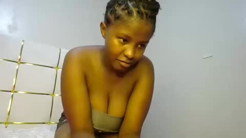 Snapshot of kadime001 chatting on 02-02-25, 07:57 kadime online show from 02-02-25, 07:57
