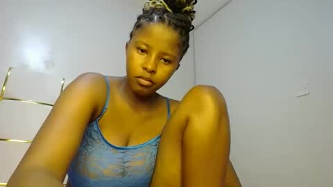 Snapshot of kadime001 chatting on 02-03-25, 11:47 kadime online show from 02-03-25, 11:47