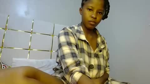 Snapshot of kadime001 chatting on 02-04-25, 09:17 kadime online show from 02-04-25, 09:17