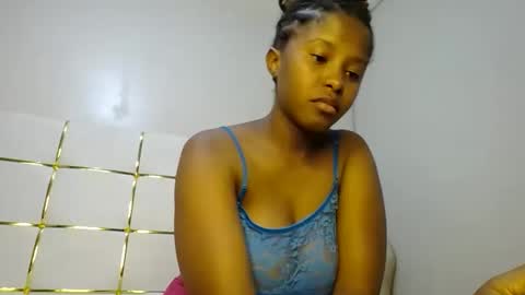 Snapshot of kadime001 chatting on 02-09-25, 11:46 kadime online show from 02-09-25, 11:46