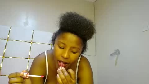 Snapshot of kadime001 chatting on 02-27-25, 08:53 kadime online show from 02-27-25, 08:53