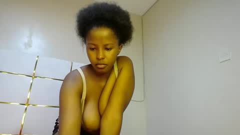 Snapshot of kadime001 chatting on 02-28-25, 11:12 kadime online show from 02-28-25, 11:12