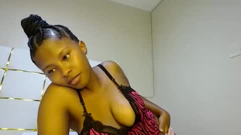 Snapshot of kadime001 chatting on 03-05-25, 02:14 kadime online show from 03-05-25, 02:14