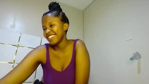 Snapshot of kadime001 chatting on 03-10-25, 04:49 kadime online show from 03-10-25, 04:49