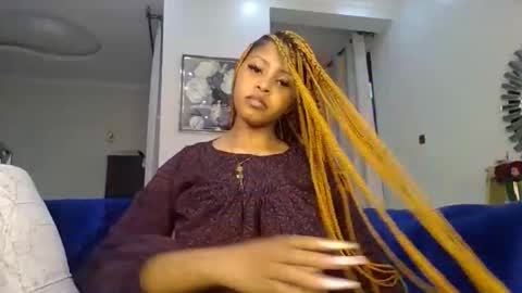 Snapshot of kadime001 chatting on 10-05-25, 10:35 kadime online show from 10-05-25, 10:35