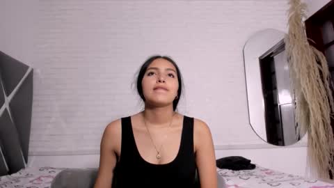 Snapshot of kaelaa18 chatting on 11-17-25, 01:39 Kaela online show from 11-17-25, 01:39