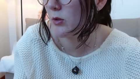 Snapshot of kaguyahara chatting on 04-28-26, 02:27 ChloeIndependient model online show from 04-28-26, 02:27