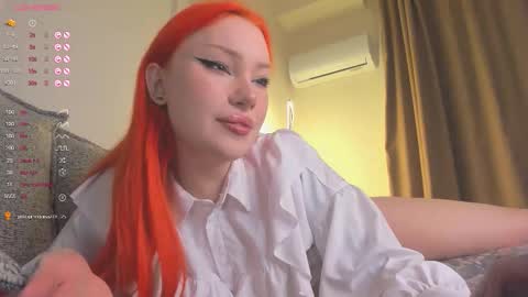 Snapshot of kahasani chatting on 12-13-25, 07:53 Kira online show from 12-13-25, 07:53