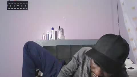 kai91799 online show from 12-14-25, 08:52