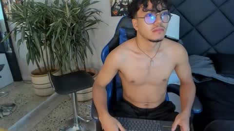 Snapshot of kai_storn chatting on 02-17-26, 11:18 kai_storn online show from 02-17-26, 11:18