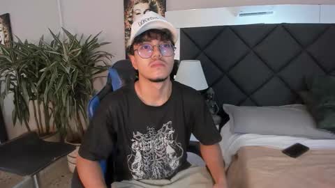 Snapshot of kai_storn chatting on 03-02-26, 11:17 kai_storn online show from 03-02-26, 11:17