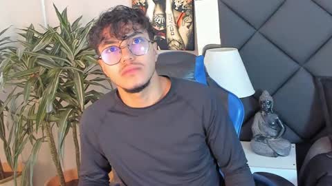 kai_storn online show from 04-12-26, 11:37