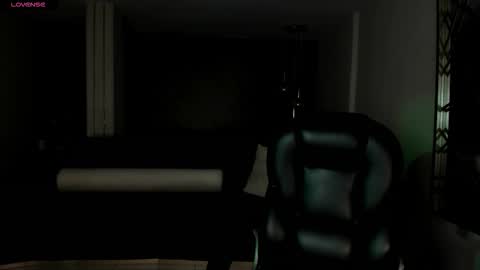 Snapshot of kaiaferreira chatting on 10-27-25, 10:19 Kaia Ferreira online show from 10-27-25, 10:19