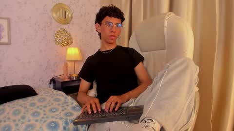 kai online show from 03-13-26, 03:24