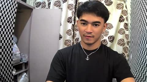 Snapshot of kaiknox chatting on 01-16-25, 03:56 Kai online show from 01-16-25, 03:56