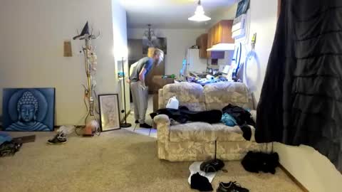 Kaiku77 online show from 12-19-25, 04:41