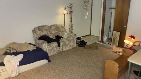 Kaiku77 online show from 02-04-26, 05:41