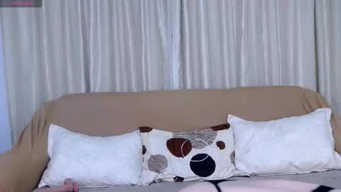 Kaila Lewis online show from 10-29-25, 07:04