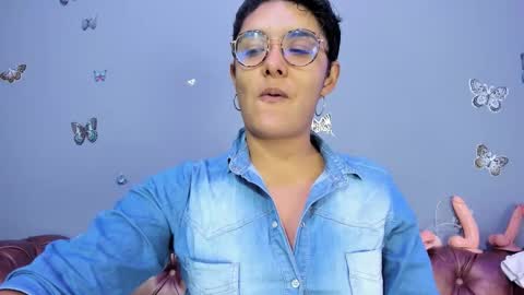 kaira_mosse_ online show from 11-20-25, 11:43