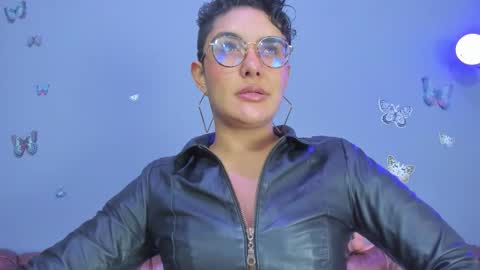 kaira_mosse_ online show from 01-11-26, 11:48