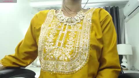 Kaira online show from 04-22-26, 12:39