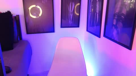 Kairy online show from 02-15-25, 08:01