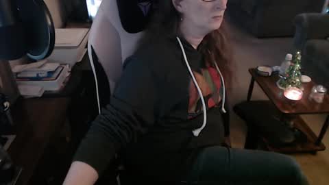 Snapshot of kait331 chatting on 12-26-24, 02:12 Camprincess331 online show from 12-26-24, 02:12