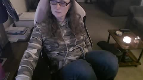 Snapshot of kait331 chatting on 01-07-25, 01:06 Camprincess331 online show from 01-07-25, 01:06