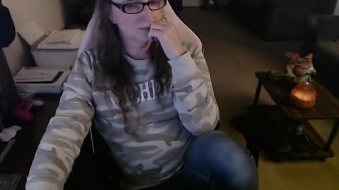 Snapshot of kait331 chatting on 11-03-25, 02:13 Camprincess331 online show from 11-03-25, 02:13