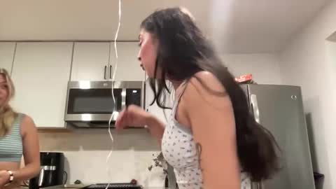 Snapshot of kaitlynxbeckham chatting on 09-17-25, 02:02 Kaitlyn Beckham online show from 09-17-25, 02:02