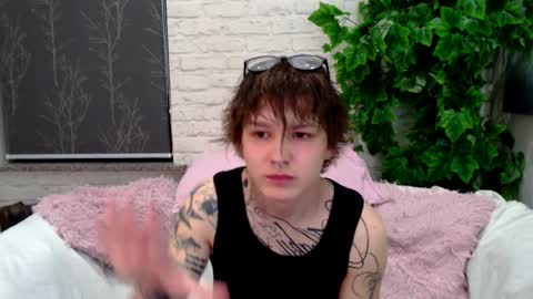 kaitonyan online show from 04-06-26, 08:04