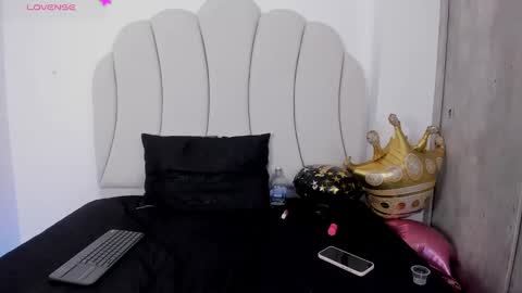 Kaity Lane online show from 03-05-25, 05:40