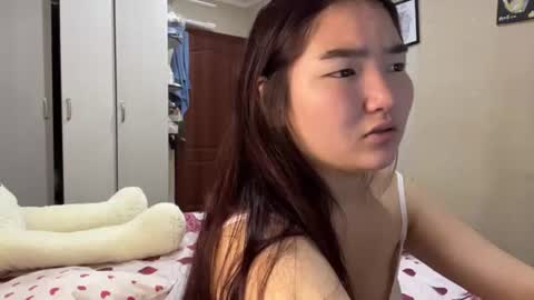 Snapshot of kalalinet chatting on 08-06-26, 04:42 Sakura online show from 08-06-26, 04:42