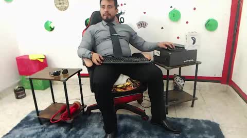 Snapshot of kalethbigdick88 chatting on 05-11-26, 03:23 Kaleth online show from 05-11-26, 03:23