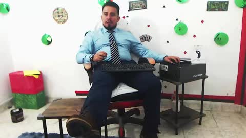 Snapshot of kalethbigdick88 chatting on 05-27-26, 06:10 Kaleth online show from 05-27-26, 06:10