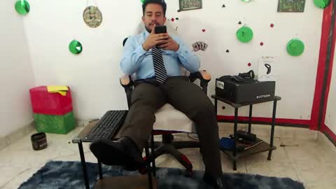 Snapshot of kalethbigdick88 chatting on 07-08-26, 04:22 Kaleth online show from 07-08-26, 04:22