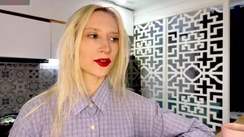 Snapshot of kali_the_goddess chatting on 01-31-25, 03:20 kali_the_goddess online show from 01-31-25, 03:20