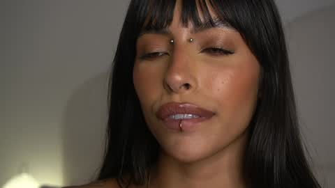 kaligray10 online show from 02-07-25, 09:04